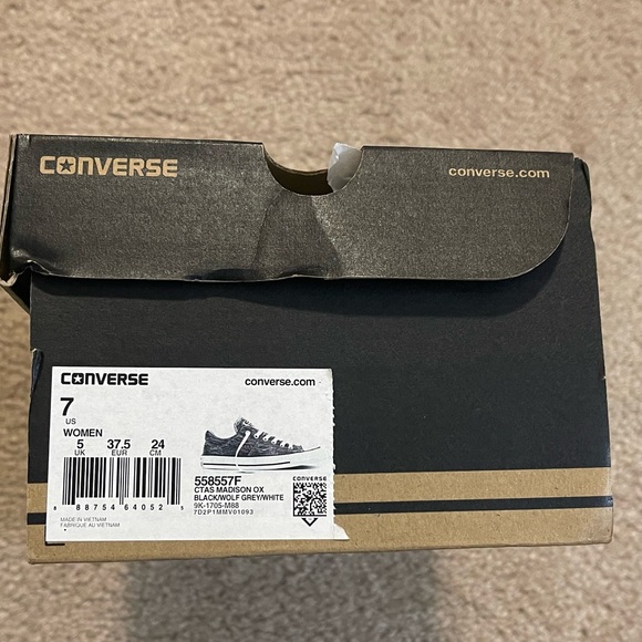 Converse CTAS Madison OX (NWT) - Picture 6 of 7